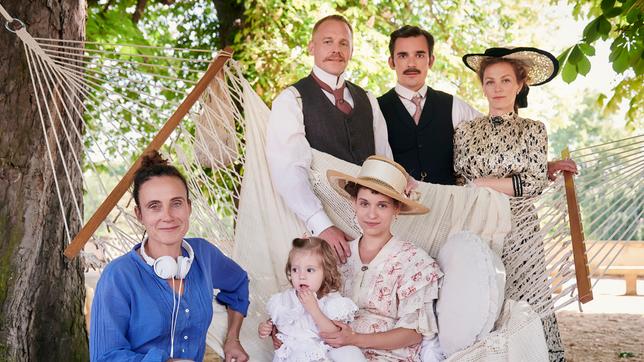 Drehstart für ARD-Degeto-Eventfilm „Ottilie von Faber-Castell" (AT): Aufwendige Verfilmung der historischen Familien- und Liebesgeschichte in Prag