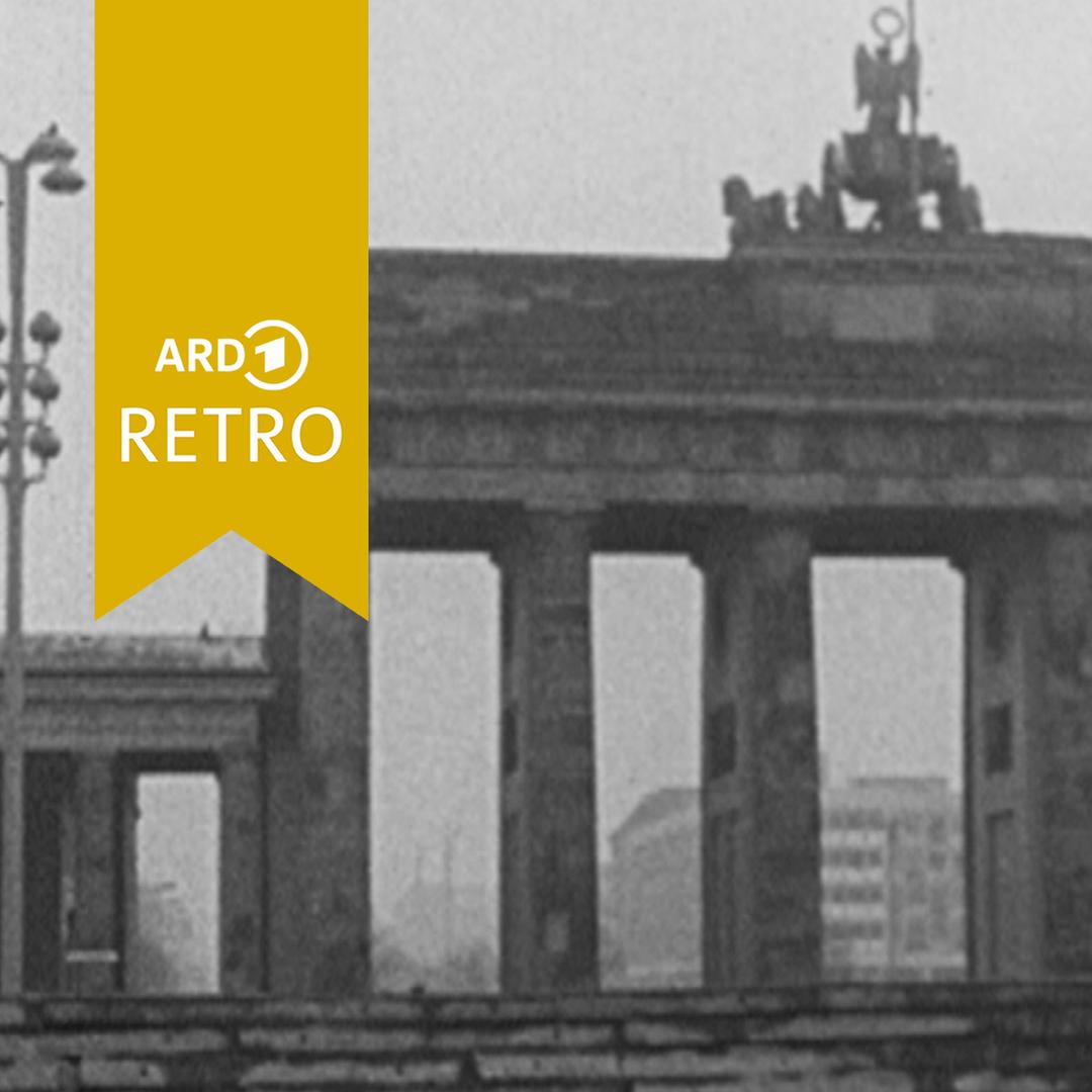 Das Cover zeigt das Brandenburger Tor mit der Berliner Mauer davor. 