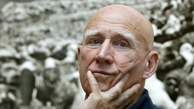 Bild: picture alliance / dpa | Andreu Dalmau Sebastião Salgado
