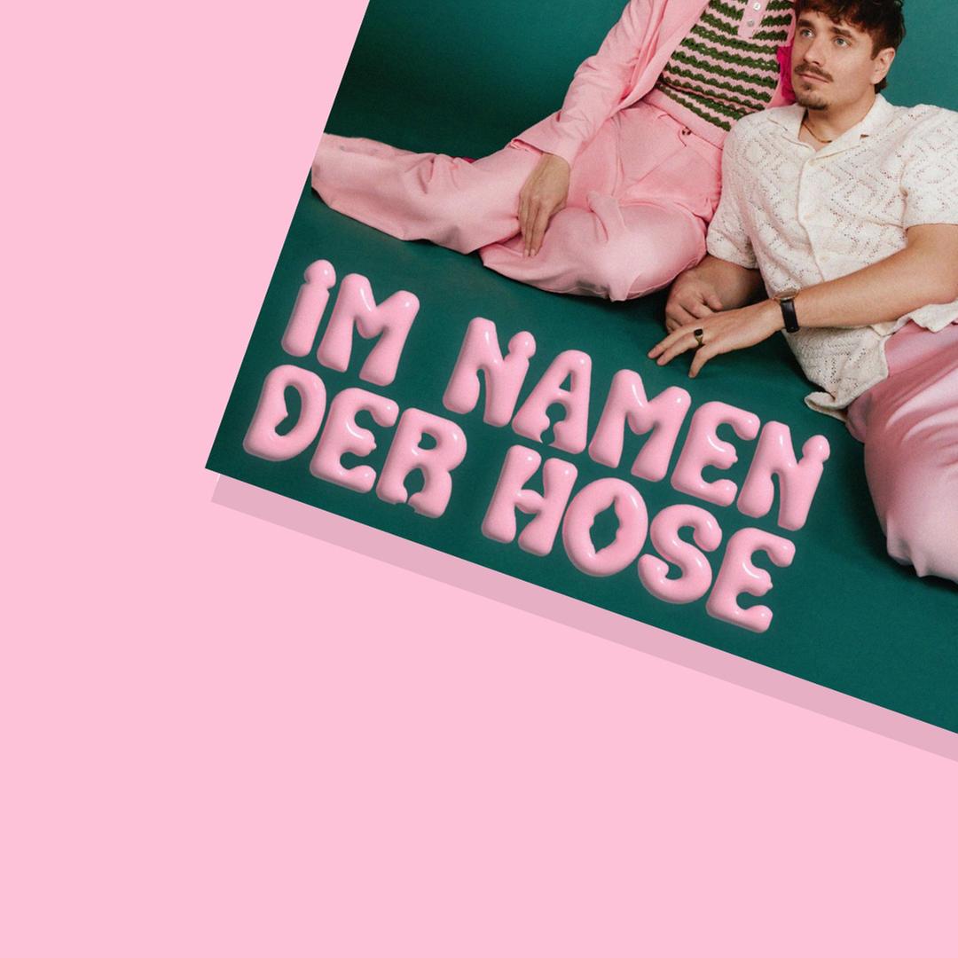 Das Podcastcover von Im Namen der Hose