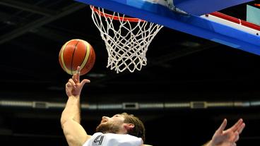 Bild: dpa Basketball-Spieler