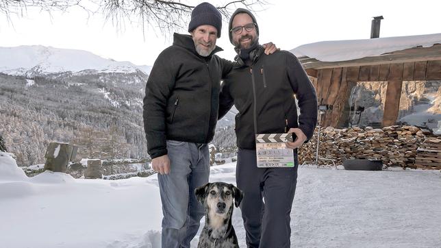 Schauspieler Ulrich Matthes und Regisseur Rick Ostermann beim Drehstart in Tirol