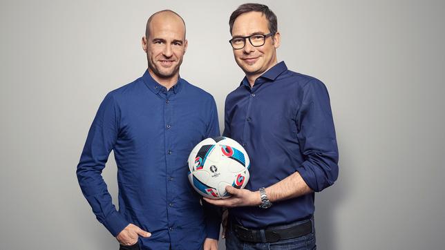 Bild: WDR/Paul Ripke Mehmet Scholl und Matthias Opdenhövel