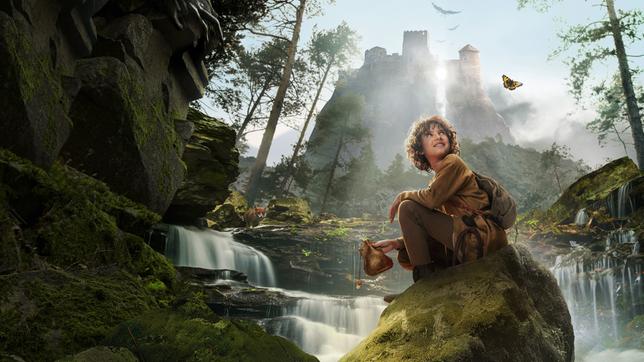 Bild: ARD Degeto/Viaplay Group Sweden AB/Filmlance International AB/Film i Väst AB and Ahil UAB//Audrius Solominas "Ronja Räubertochter": Serienadaption des Astrid-Lindgren-Klassikers als Weihnachtshighlight 2024 in der ARD