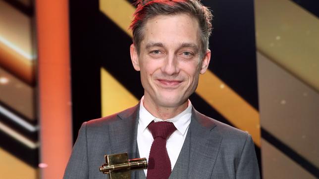 Bild: dpa/Christian Charisius Volker Bruch bei der Verleihung der Goldenen Kamera