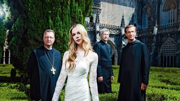 Bild: NDR/Universal/Christian Barz Die Priester feat. Mojca Erdmann