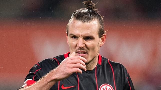 Bild: dpa Eintracht-Frankfurt-Stürmer Alexander Meier