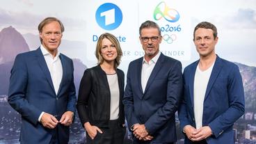 Bild: dpa Gerhard Delling, Jessy Wellmer, Michael Antwerpes und Alexander Bommes