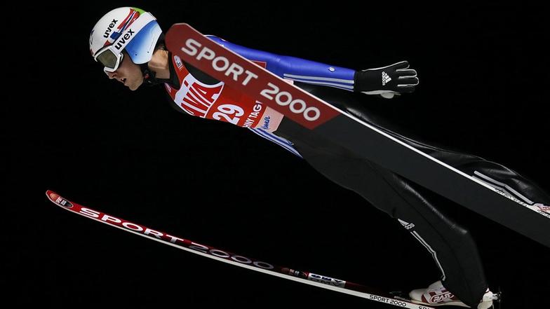 Video: Skisprung-Weltcup der - Sportschau live - ARD  Das Erste