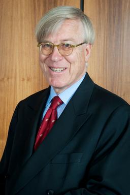 Dr. Paul Siebertz (Vorsitzender)