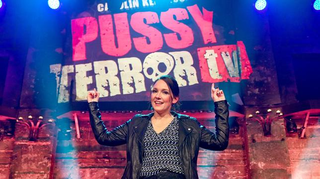 Bild: WDR/Frank Dicks Gastgeberin Carolin Kebekus