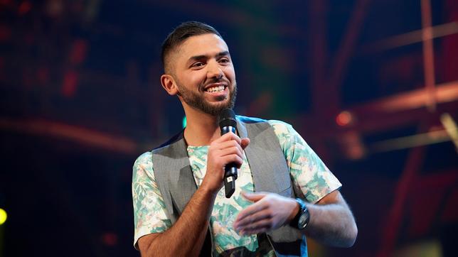 Bild: WDR/Melanie Grande Moderator Khalid