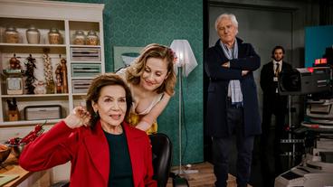Bild: BR/ARD Degeto/ORF/Bernd Schuller Lang lebe die Königin