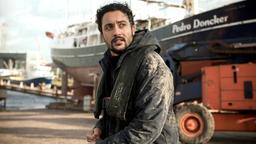 Molo (Omar El-Saeidi) hat Beweise gegen die Drogenmafia in der Hand.