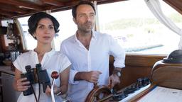 Branka und ihr Freund Lado auf einem Boot.
