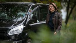 Kommissarin Zofia Kowalska (Karolina Lodyga) am Fundort der Leiche.