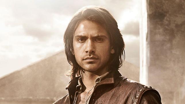 Die Musketiere: Luke Pasqualino ist D’Artagnan.