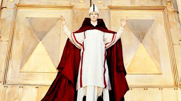 Bild: NDR/Mathias Bothor Johanna als Papst