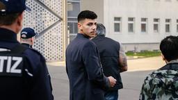 Jetzt gibt es kein Zurück: Momo Kaval (Xidir – Alian Koder) muss in den Knast.