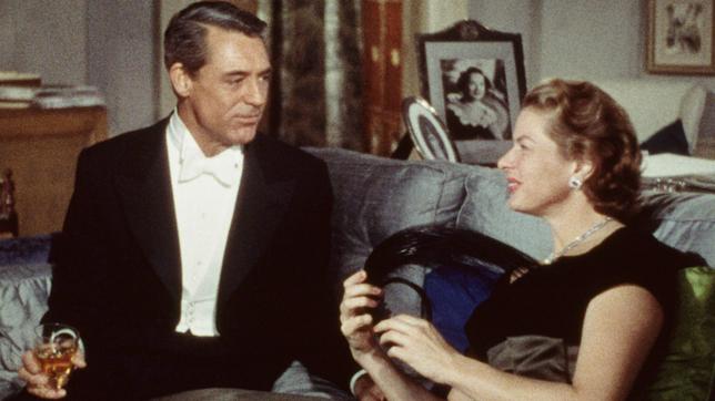 Die berühmte Schauspielerin Anna Kaiman ist sehr angetan von dem gutaussehenden Philip Adams (Cary Grant).