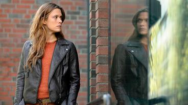 Bild: HBO Nordic/Lars Olav Dybvig Die erste "Multitemporale" bei der Polizei: Alfhildr (Krista Kosonen) ist selbst eine Zeitreisende aus der Wikinger-Zeit.