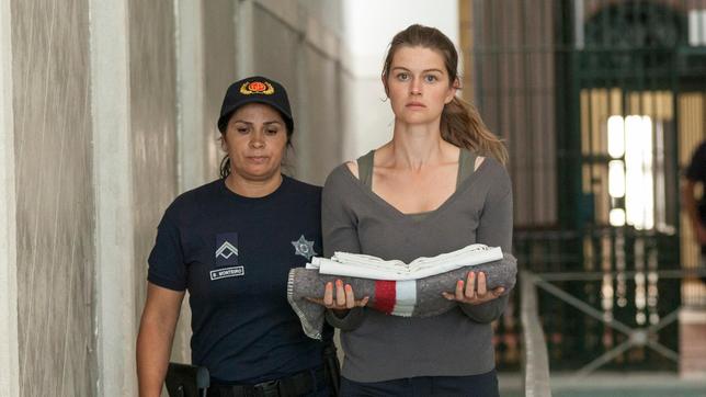 Bild: ARD Degeto/Armando Claro Alle Indizien sprechen gegen Joana Cordeiro Soares (Alexandra Gottschlich).