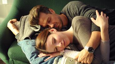 Bild: ARD Degeto/Kerstin Stelter Alexandra und Kommissar Donald Becker