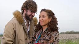 Burt (John Krasinski) und Verona (Maya Rudolph) müssen sich neu orientieren.