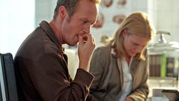 Christoph (Stephan Kampwirth) und Karen (Katharina Böhm) 