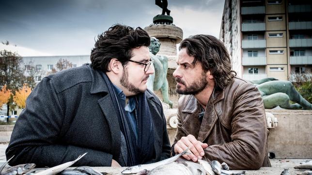 Bild: MDR/Gordon Muehle Claudius Zorn (Stephan Luca) und Schröder (Axel Ranisch)