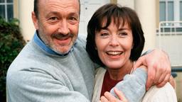 Das Geheimnis einer guten Ehe: Carola (Thekla Carola Wied) ist seit 25 Jahren mit dem Unternehmer Dieter (Miguel Herz-Kestranek) verheiratet.