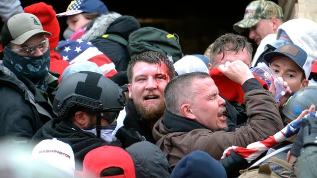 Bild: SWR Demonstranten vor dem US-Kapitol.
