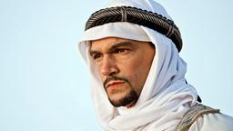 Der Beduinenfürst Khalid (Mido Hamada) ist ein ebenso attraktiver wie stolzer und traditionsbewusster Mann.