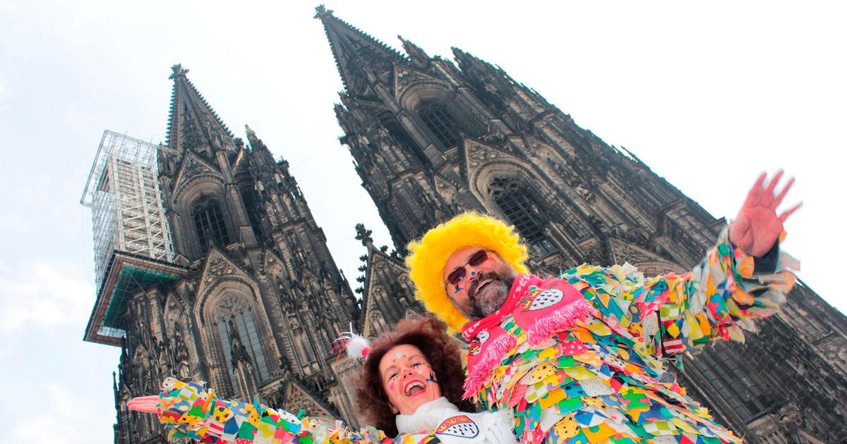 Rosenmontagszug Koln 2016 Ard Das Erste