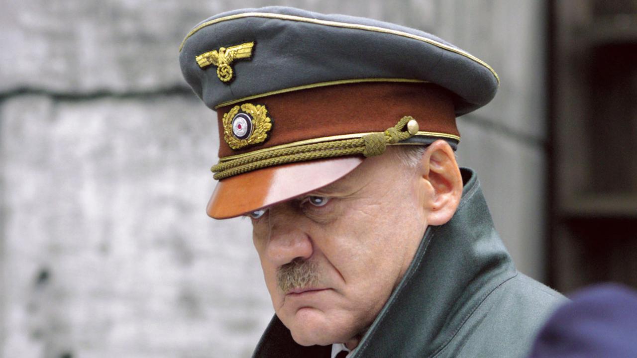 Der Untergang für Adolf Hitler (Bruno Ganz)