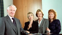 Dr. Geller (Nikol Voigtländer),Dana (Tina Ruland), Vreni (Suzanne von Borsody, 2.v.re.) und Renate (Petra Berndt, re.).