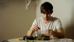 Drogendealer White Mike (Chace Crawford) versorgt seine Upper-Class-Freunde mit Stoff.