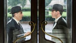 Ein ebenso elegantes wir eingespieltes Team: Kommissar Maigret (Rowan Atkinson, li.) und Inspektor LaPointe (Leo Staar).