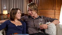 Ein Herz und eine Seele: Merle (Miriam Morgenstern) und ihr frisch von der Hotelfachschule zurückgekehrter Bruder Stefan (Tim Morten Uhlenbrock).