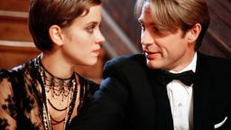 Ein perfektes Paar? Tatsächlich steckt die Ehe von Stefanie (Muriel Baumeister) und Andre (Pierre Besson) in einer tiefen Krise.