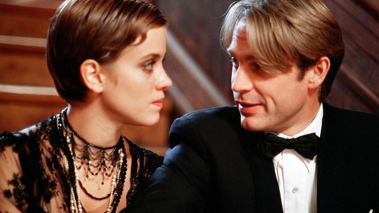Ein perfektes Paar? Tatsächlich steckt die Ehe von Stefanie (Muriel Baumeister) und Andre (Pierre Besson) in einer tiefen Krise.