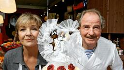 Ende gut alles gut: Biobäckerin Katharina (Gila von Weitershausen) und Zucker-Konditor Alberto (Friedrich von Thun).