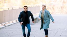 Entschlossen rennen Youssef (Karim Chérif) und Simone (Jasmin Schwiers, re) los, um Anne noch rechtzeitig zu retten.