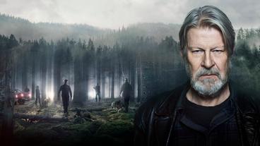 Bild: ARD Degeto/ITV Global entertainment/Oscar Lovnér Erik Bäckström (Rolf Lassgård) schlüpft erneut in die Rolle des einsamen „Jägers“, der schonungslos ein Verbrechen aufklären möchte.