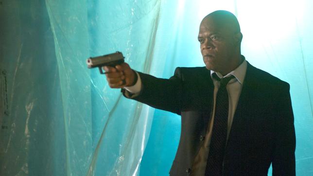 Bild: ARD/H2O Motion Pictures Foley (Samuel L. Jackson) ist in eine teuflische Intrige hineingezogen worden.