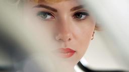 Janet Leigh (Scarlett Johansson)