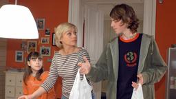 Kinderanwältin Judith Kemp (Jennifer Nitsch) ist eine allein erziehende Mutter, die manchmal nicht genug Zeit für ihre beiden Kinder Julia (Roxanne Borski) und Marco (Marc Metzger) hat.
