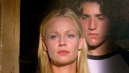 Die Farben des Herbstes: John (Trevor Morgan) hat sich in Carla (Samantha Mathis) verliebt.