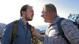 Klaus (Harald Krassnitzer) kann seinem Sohn Mark (Tino Mewes) etwas nicht verzeihen.