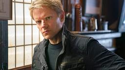 Kommissar Piet Van der Valk (Marc Warren) ermittelt mit klarer Kante.